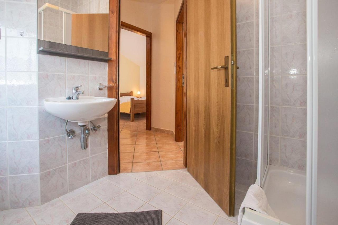 Apartment Nini Poreč Eksteriør billede